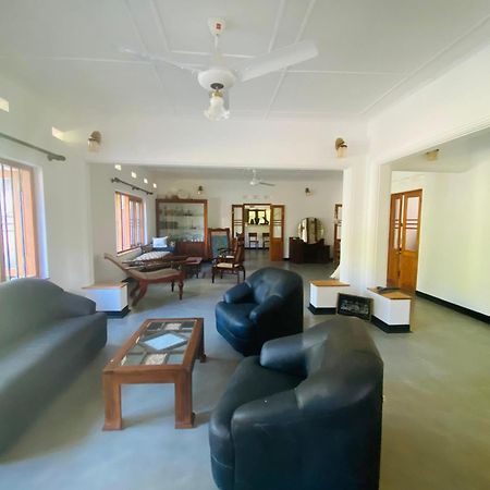Happy Valley Residence Unawatuna Galle Exteriör bild