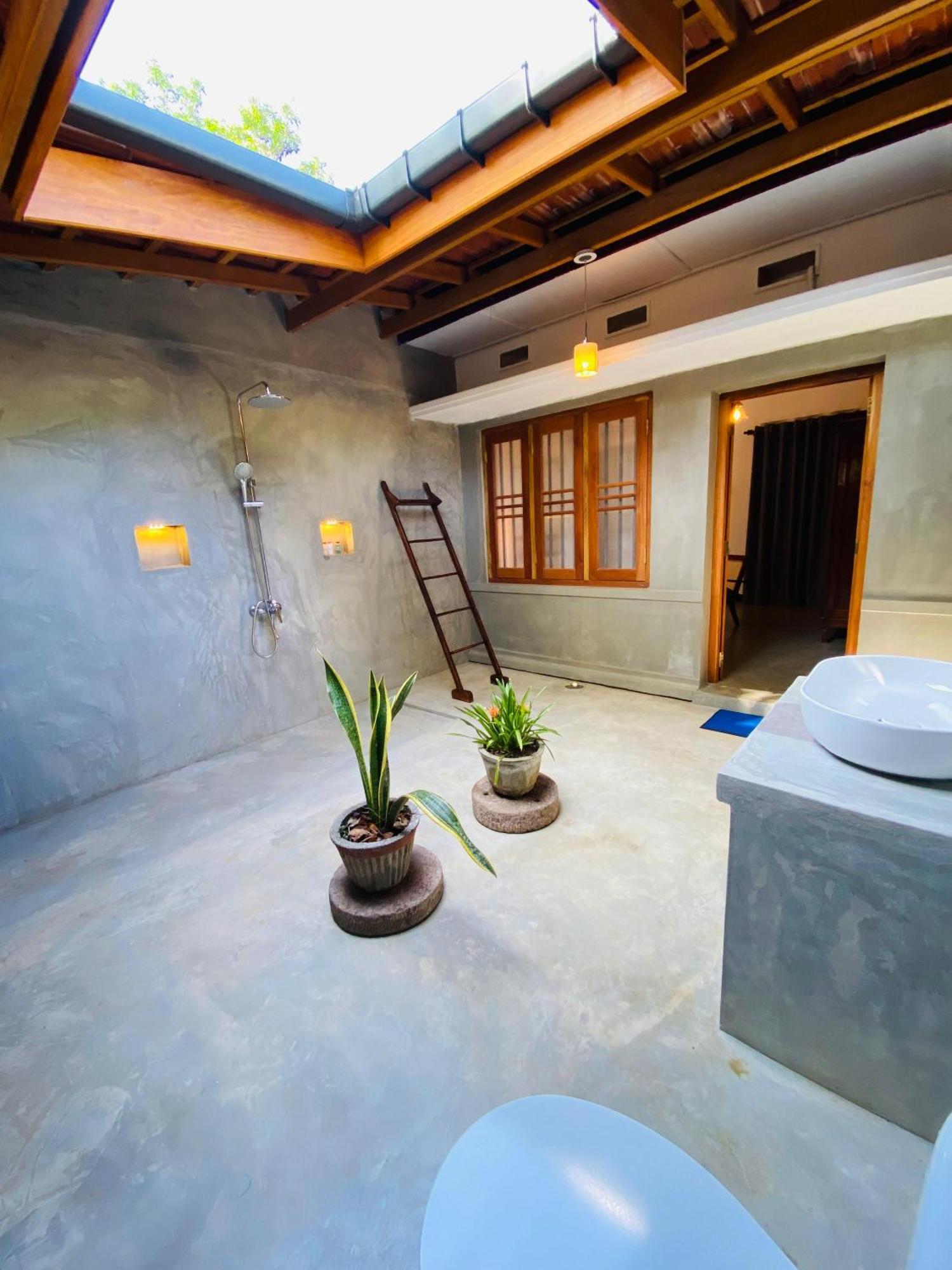 Happy Valley Residence Unawatuna Galle Exteriör bild