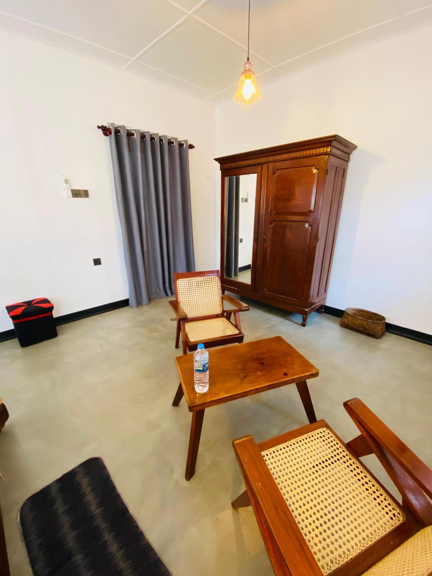 Happy Valley Residence Unawatuna Galle Exteriör bild