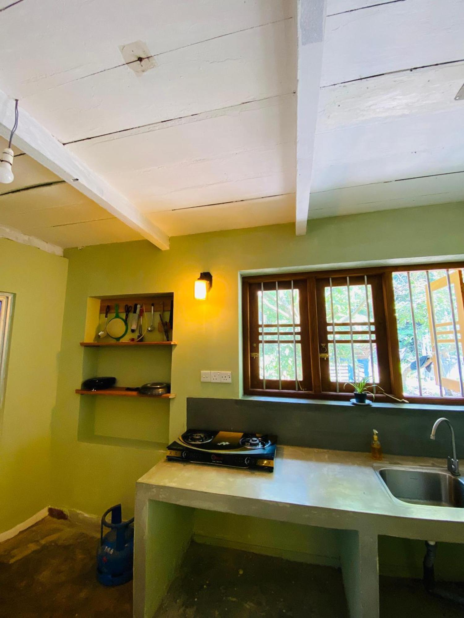 Happy Valley Residence Unawatuna Galle Exteriör bild