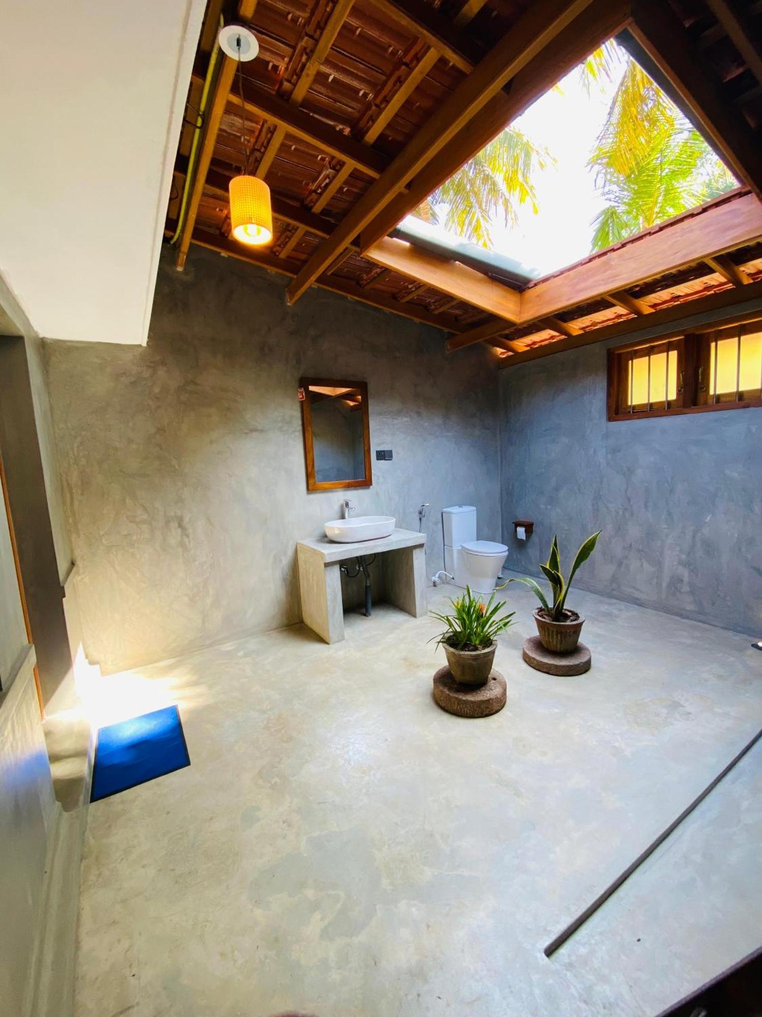 Happy Valley Residence Unawatuna Galle Exteriör bild