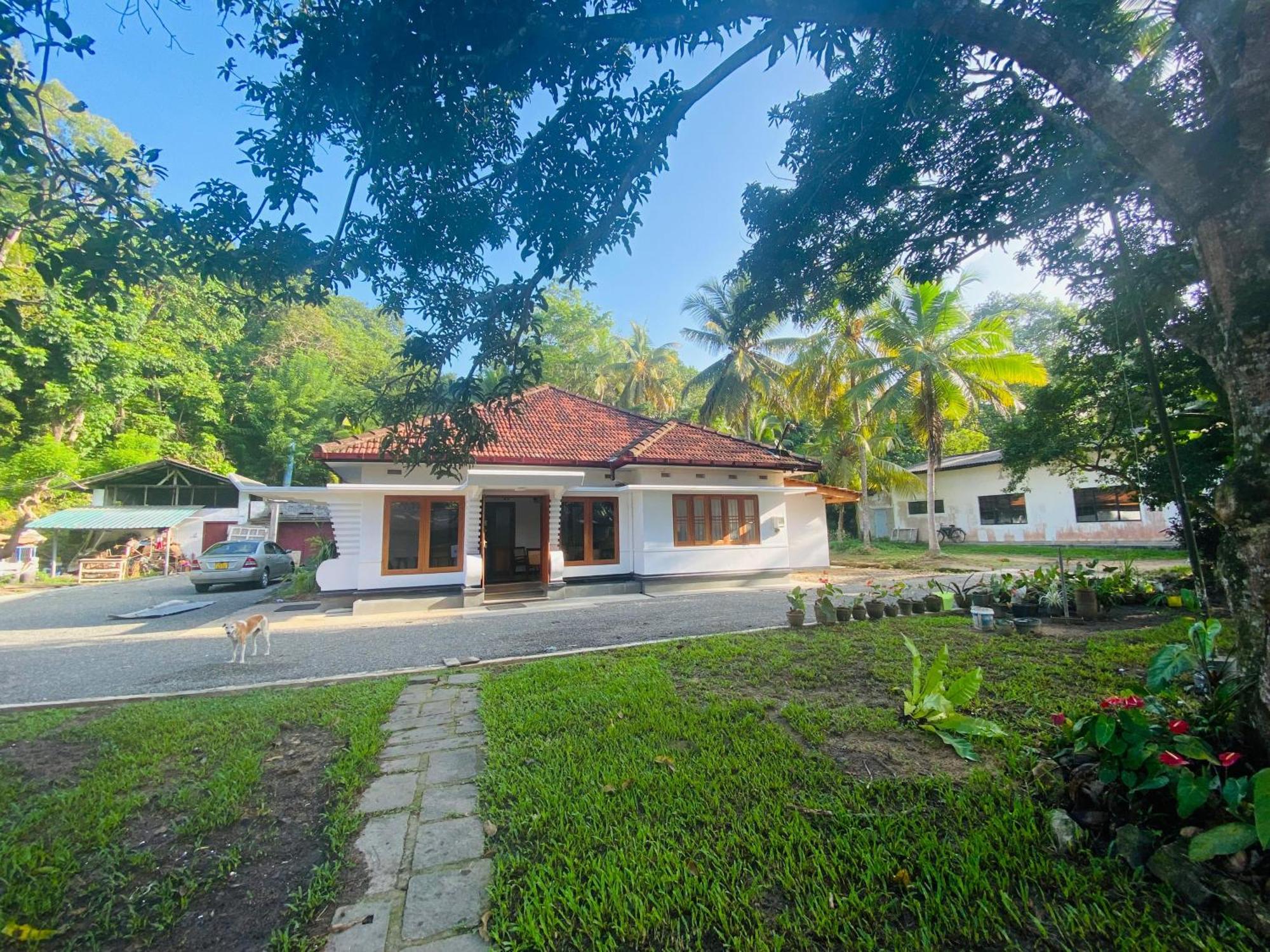 Happy Valley Residence Unawatuna Galle Exteriör bild